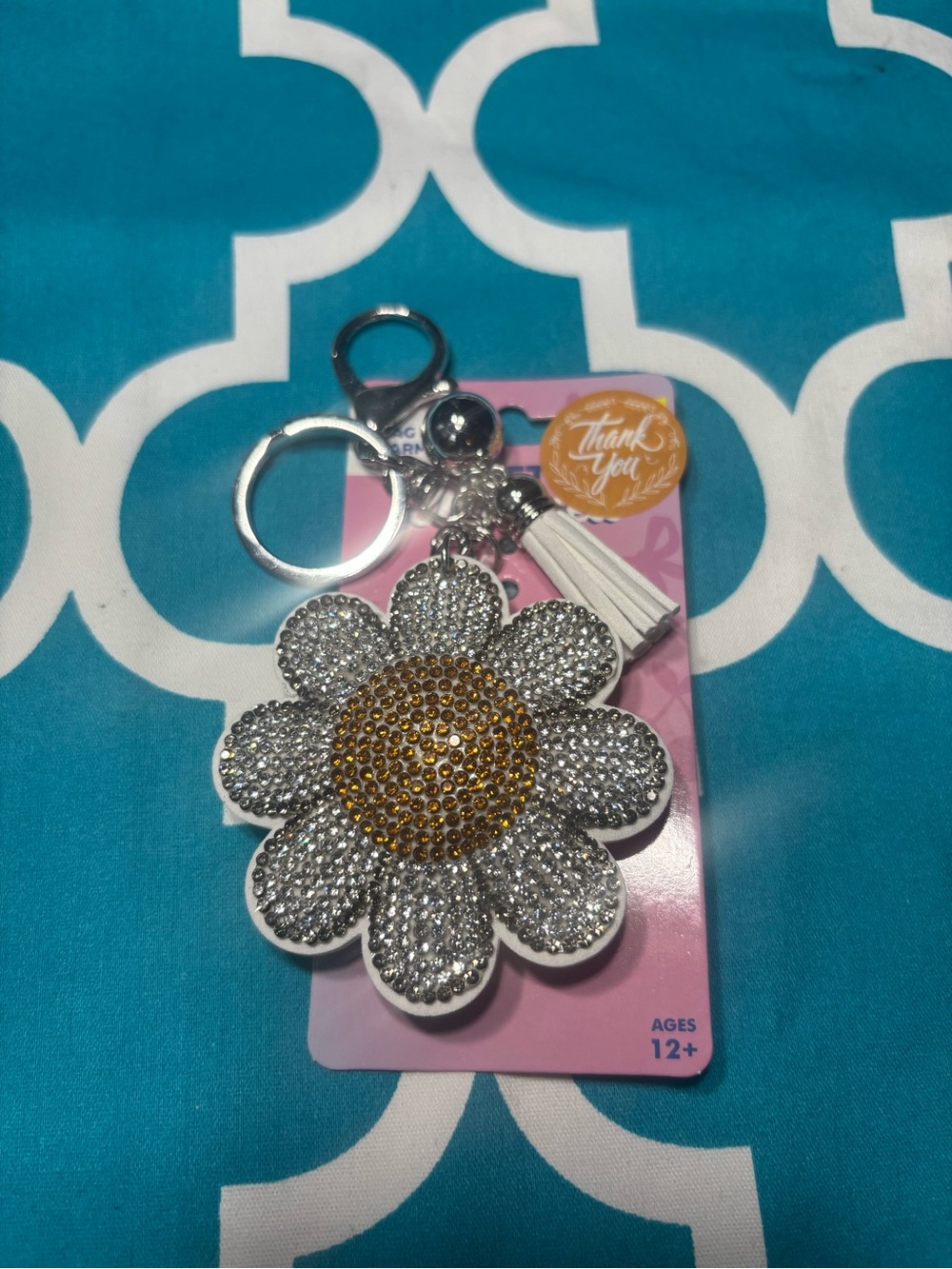New Sparkly Daisy Keychain Bag Charm with White Tassel